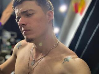 KenFerrer - Live porn &amp; sex cam - 26129761