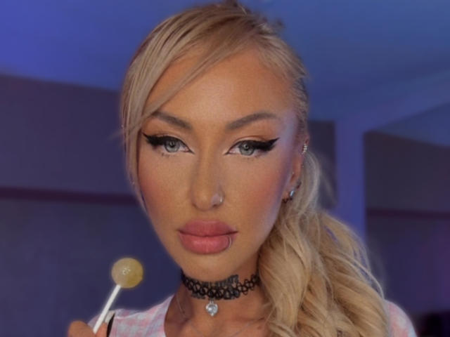 SinnersMuse - Live Sex Cam - 26145625