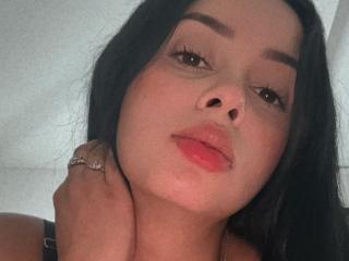 EmilyParkerr - Live Sex Cam - 26149285