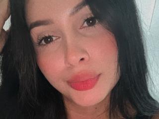 EmilyParkerr - Live Sex Cam - 26149337