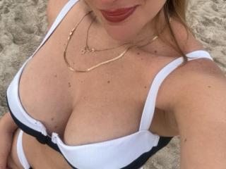 ArianaLu - Sexe cam en vivo - 26152297