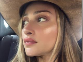 ArianaLu - Sexe cam en vivo - 26152313