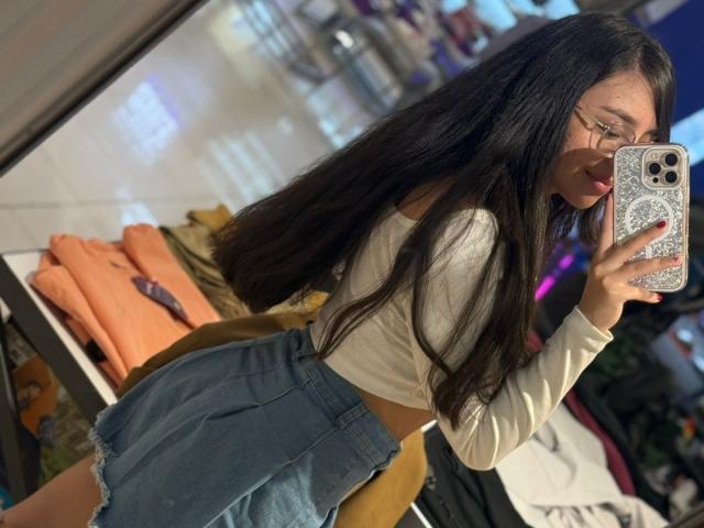 EvaMcAllister - Live sex cam - 26155825