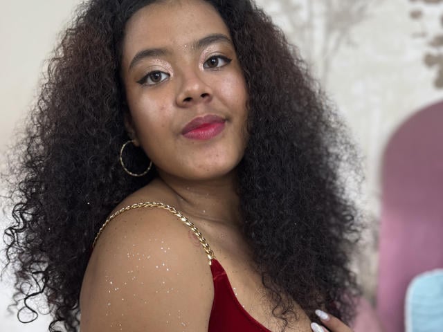 AdeleinePierce - Live sex cam - 26156861