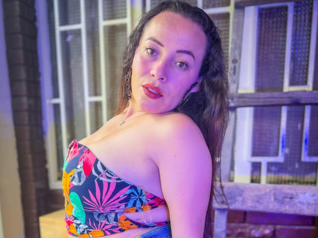 HoneyHotX - Live porn &amp; sex cam - 26157917