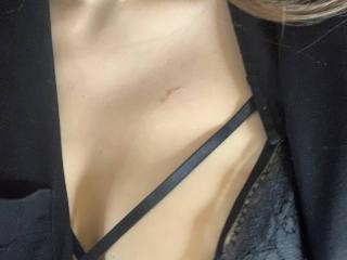 MoonLiza - Live sex cam - 26158529