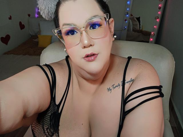 GiannaMorrys - Live porn &amp; sex cam - 26160753