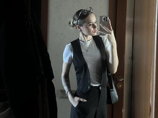 EmelyHailey - сексуальная веб-камера в реальном времени - 26165253