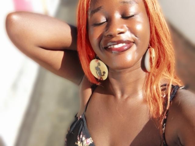 BustyBae - Live sex cam - 26169177