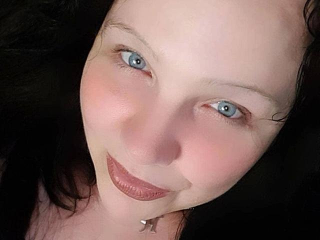 Blackbeauty43-hot - Live Sex Cam - 26170193