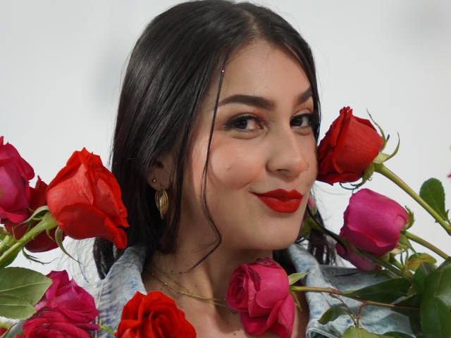 KarolReyes - Live sex cam - 26170545