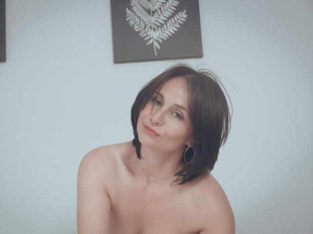 LatinLola - Sexe cam en vivo - 26174505