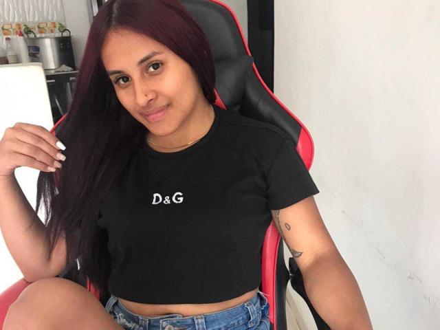 CarolineAustine - Live sexe cam - 26175065