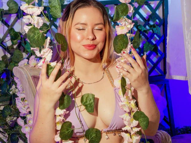 AshleyCampbell - Live porn &amp; sex cam - 26175145