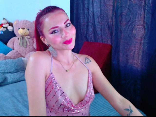 EmelySofia - Live porn &amp; sex cam - 26175557