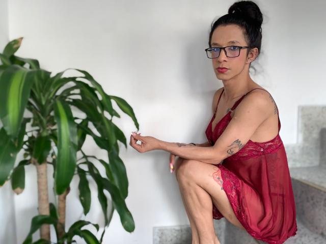Daslyroze69 - Live Sex Cam - 26179437
