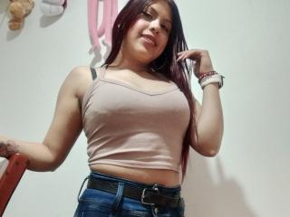 ElaiaaBakerr - Sexe cam en vivo - 26182469
