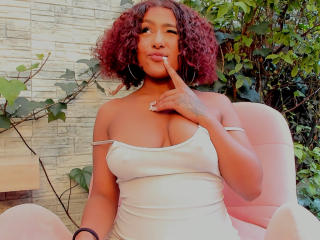AmberQueeny - Live sex cam - 26183905