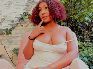 AmberQueeny - Live sex cam - 26183909