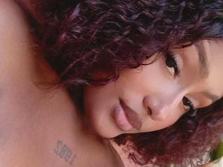 AmberQueeny - Live sex cam - 26184661