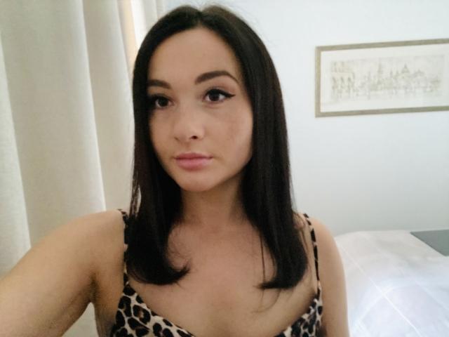 Dionisia - сексуальная веб-камера в реальном времени - 26191529