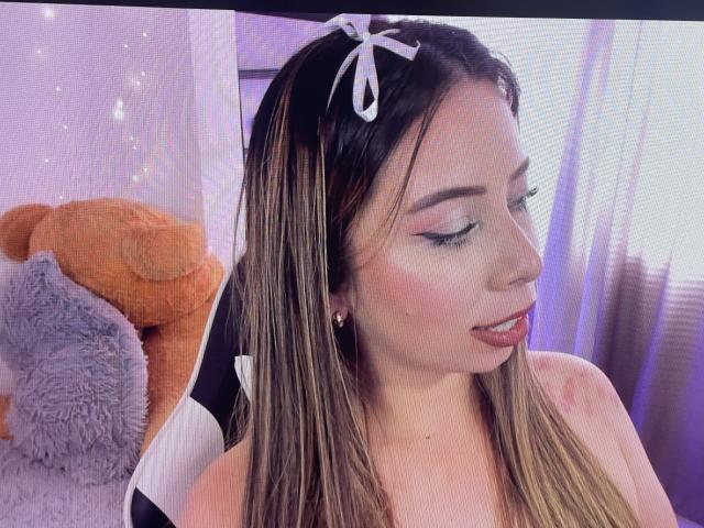 JennyLawry - Live sex cam - 26193805