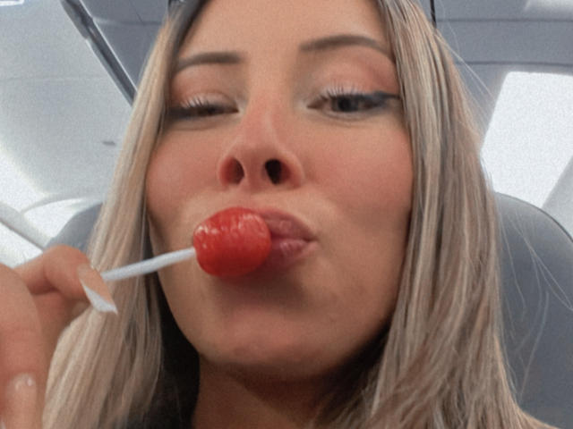 JennyLawry - Live sex cam - 26193941