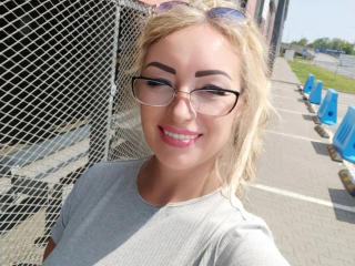 MilfPamela-hot - Live porn &amp; sex cam - 26197121