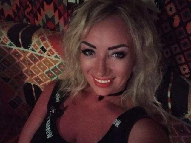 MilfPamela-hot - Live porn &amp; sex cam - 26197125
