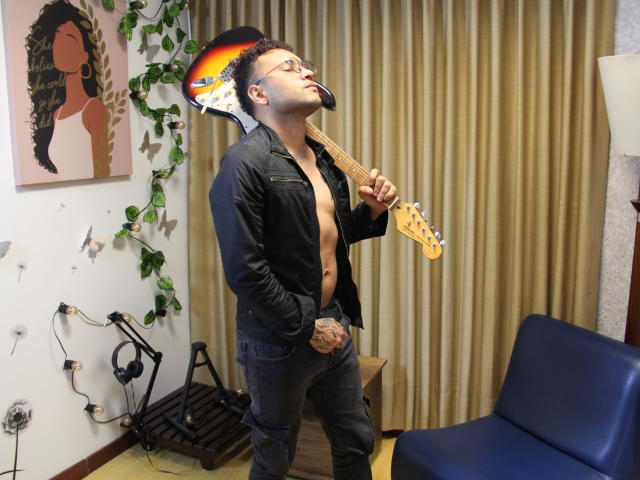 OrfeoJames - Sexe cam en vivo - 26198093