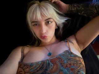 BellaBleu - Live sex cam - 26205853