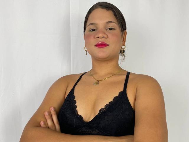 LatinTrioSex69 - Sexe cam en vivo - 26208537