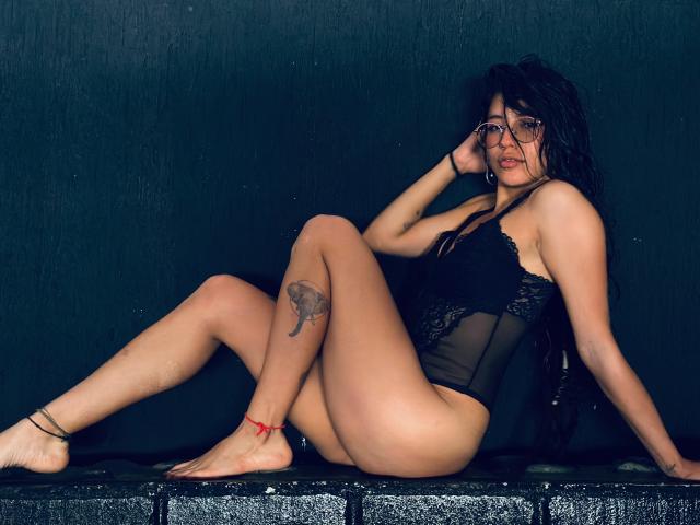 MiaUtena - Live porn &amp; sex cam - 26209521