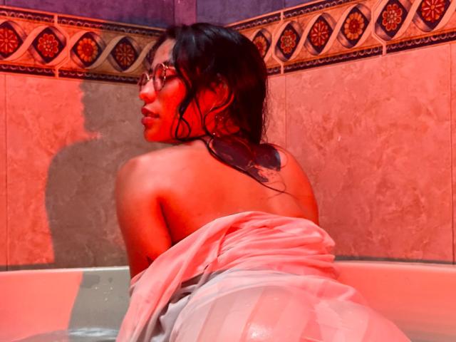 MiaUtena - Live porn &amp; sex cam - 26209529