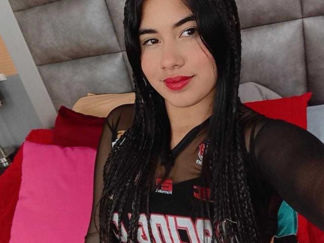 BiancaSolas - Live Sex Cam - 26209737