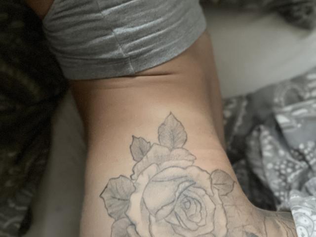 DaneeSoHot - Live Sex Cam - 26214089