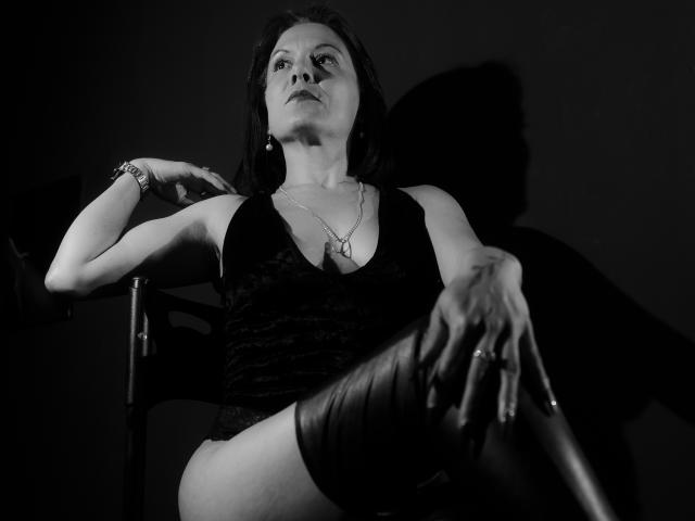 DhannaRose - Live porn &amp; sex cam - 26222225