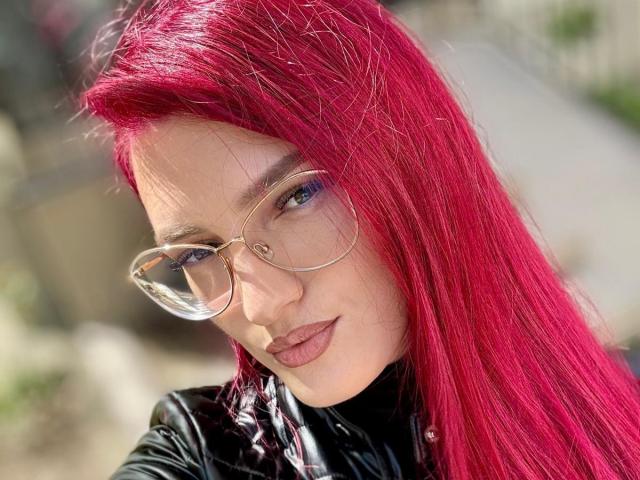 Rosalyn - Live sex cam - 26228129