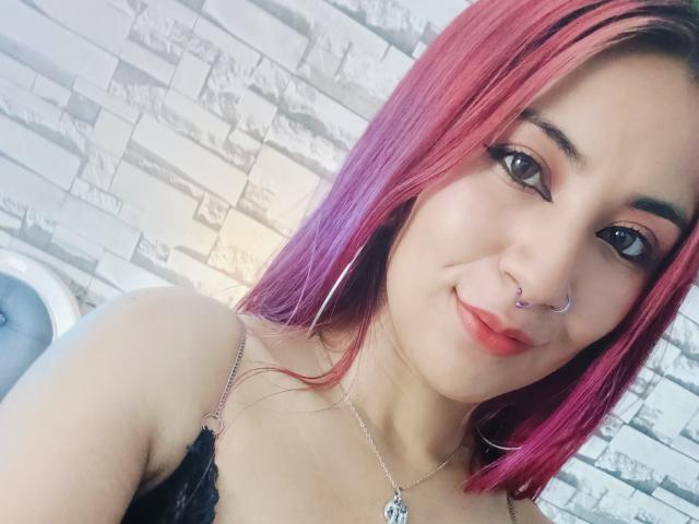 LarissaMiller - Live sex cam - 26234613