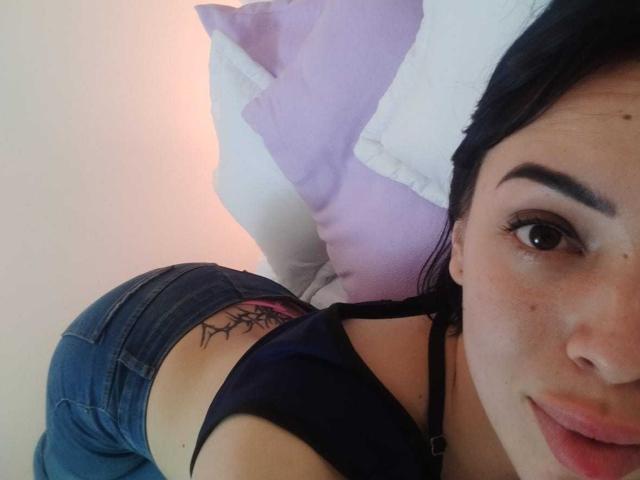 VeroHands - Live sex cam - 26234677
