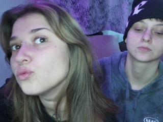 AliensForWenty - Sexe cam en vivo - 26241601