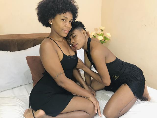 JulianaSilvie - Live sexe cam - 26242845