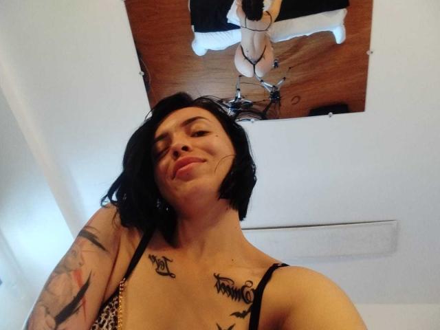 VeroHands - Live sex cam - 26247021