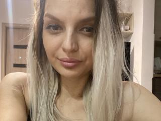 DouceAmelia - Live porn &amp; sex cam - 26251101