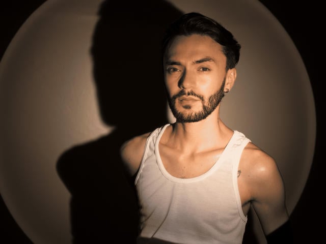 JakeMagnus - Porno na żywo i seks kamera - 26258277