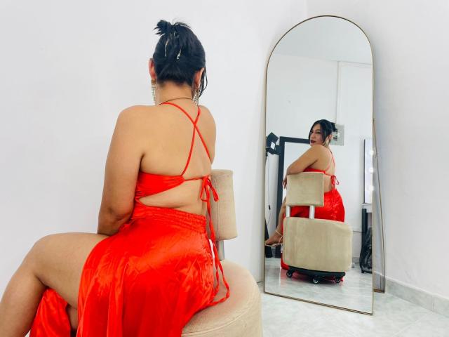 EmaFoxy - Live sexe cam - 26259245