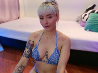 SaraleePoison - Live Sex Cam - 26259737