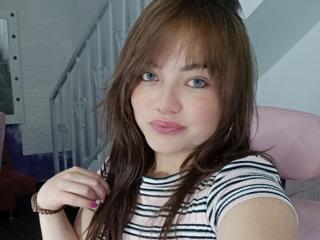 MoonRay69 - Live sex cam - 26263581