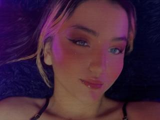 TifanyYivez - Live sex cam - 26266593