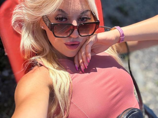 CarolyneMarian-hot - Live sex cam - 26270405